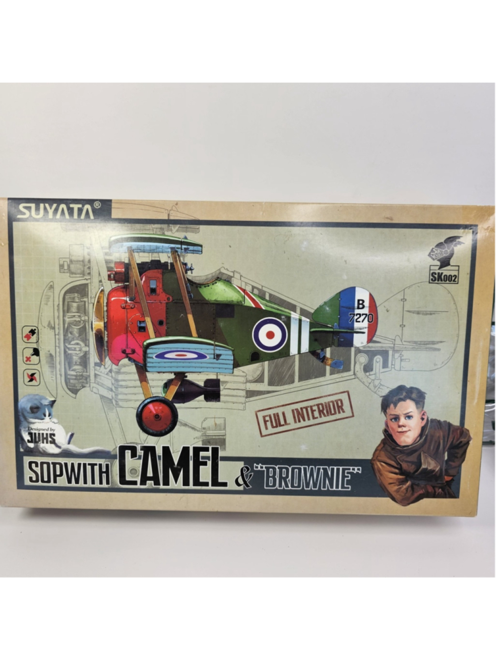 SUYATA SK002 1/24 Sopwith Camel with "BROWNIE" Action Figure - Open Box